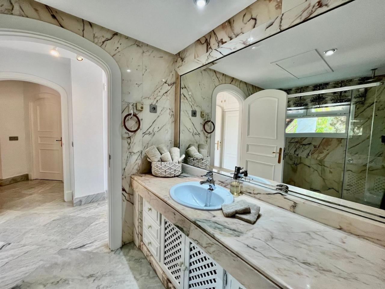 Сasa de vacaciones Cozy Townhouse With Sea View *