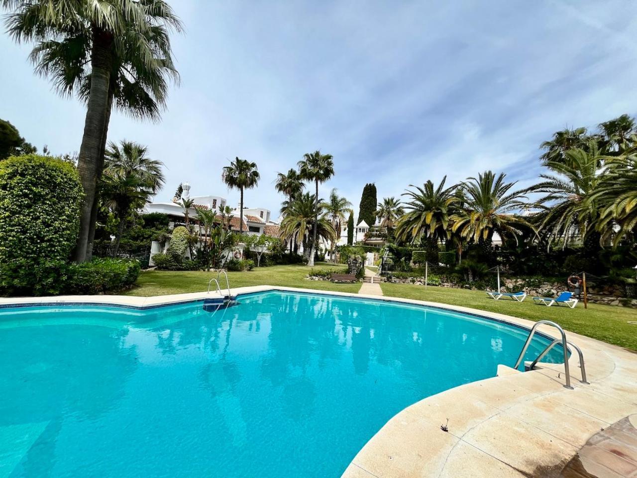 Cozy Townhouse With Sea View Сasa de vacaciones
