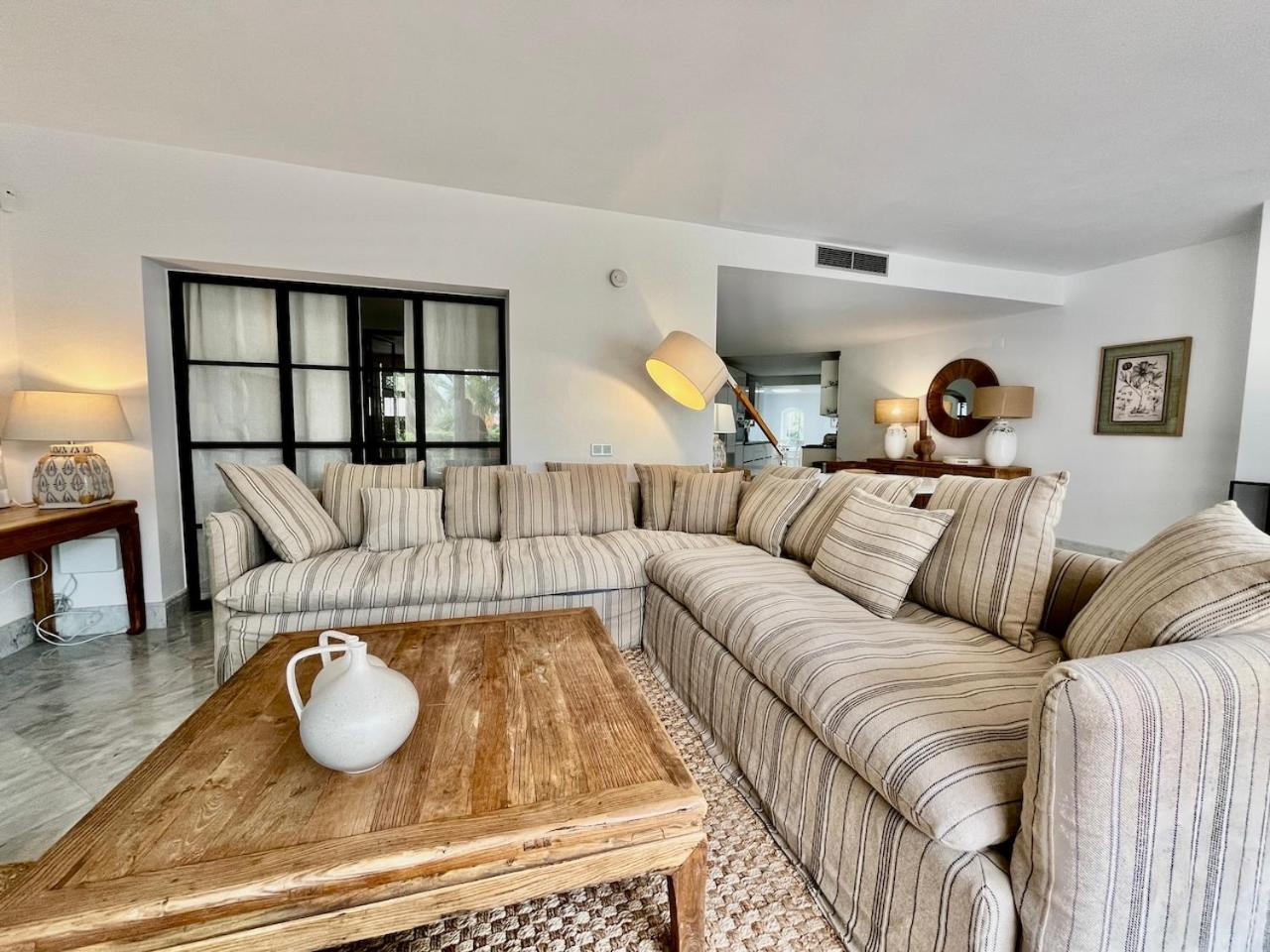Cozy Townhouse With Sea View Сasa de vacaciones *